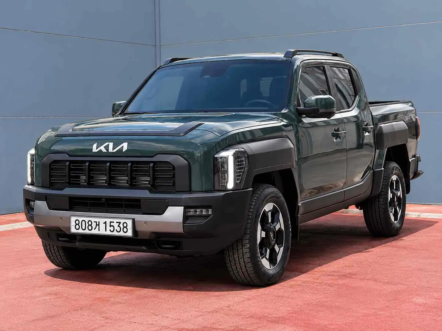 Kia Tasman