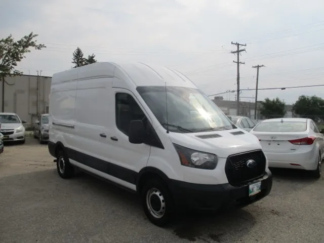 Ford Transit 2023 photo 3