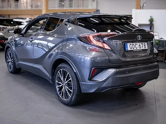 Toyota C-Hr 2018 photo 4