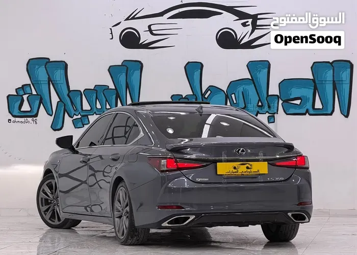 Lexus Es 2019 photo 2