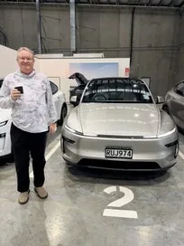 Tesla Model Y 2026 photo 3