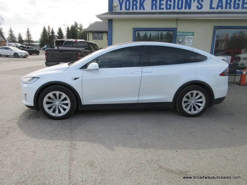 Tesla Model X 2020 photo 3
