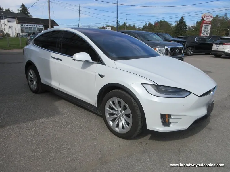 Tesla Model X 2020 photo 5
