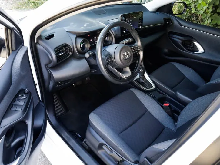 Toyota Yaris 2021 photo 3