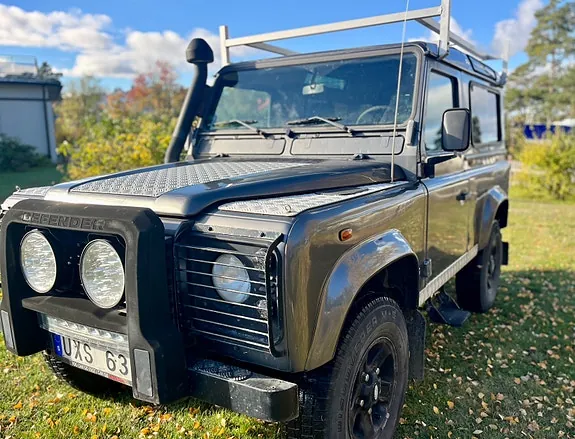 Land Rover Defender 90 2003 photo 2
