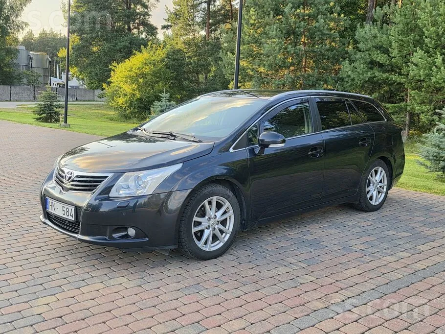Toyota Avensis 2010 photo 3