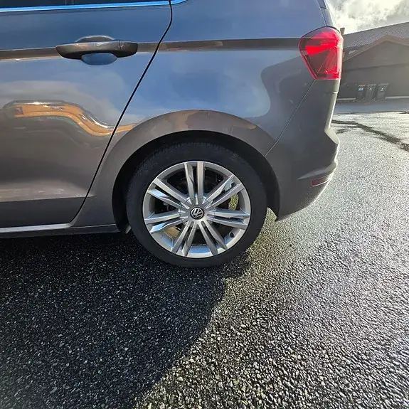 Volkswagen Golf Sportsvan 2015 photo 5