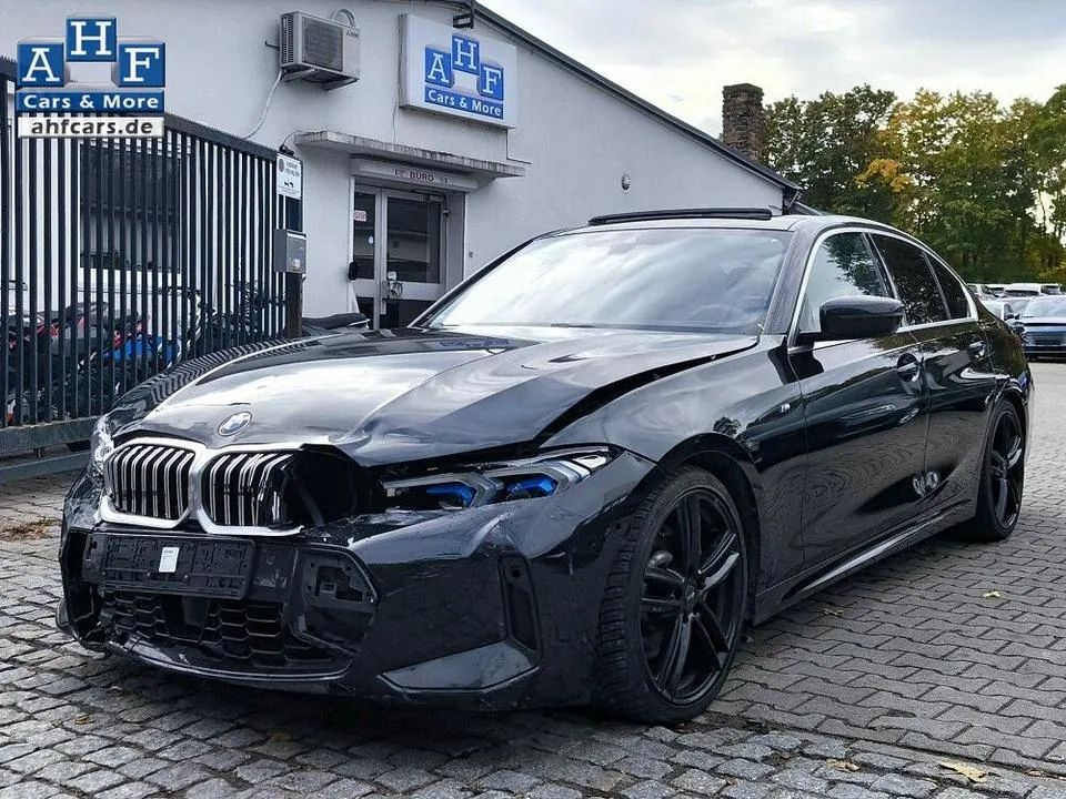 BMW 330I