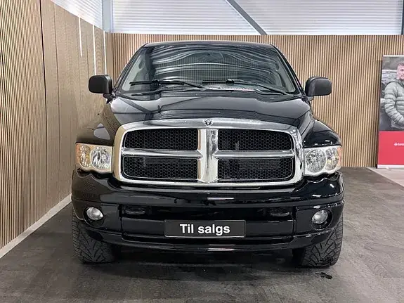 Dodge Ram 2500 2004 photo 2