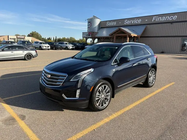 Cadillac Xt5 2017 photo 2
