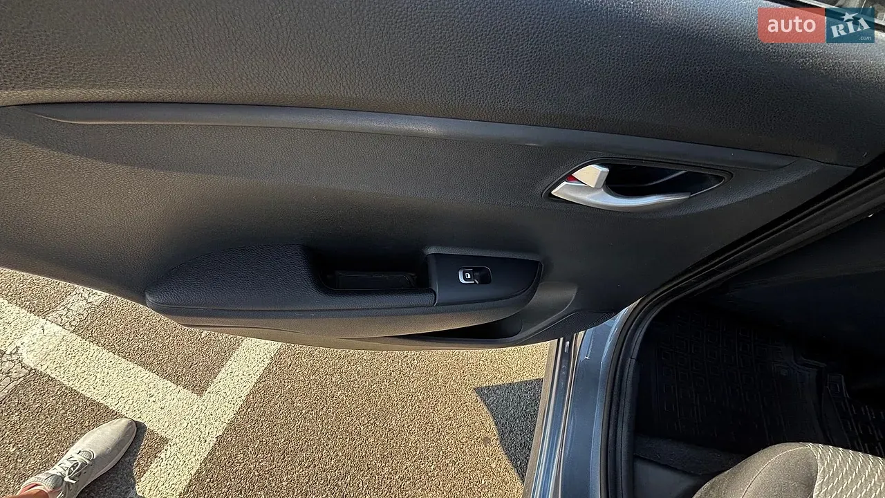 Kia Rio 2017 photo 5