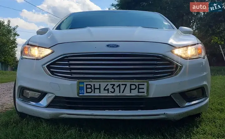 Ford Fusion 2016 photo 2