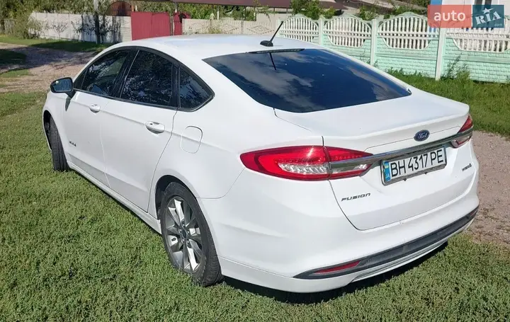 Ford Fusion 2016 photo 4