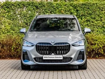 BMW 2 Series 2025 photo 2
