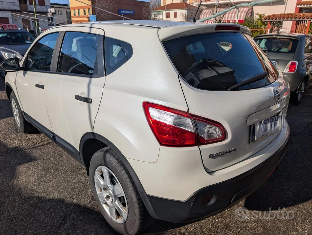 Nissan Qashqai 2013 photo 5
