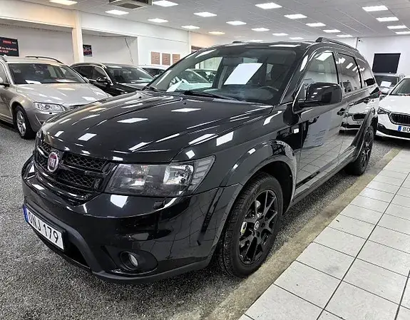 Fiat Freemont 2015 photo 2