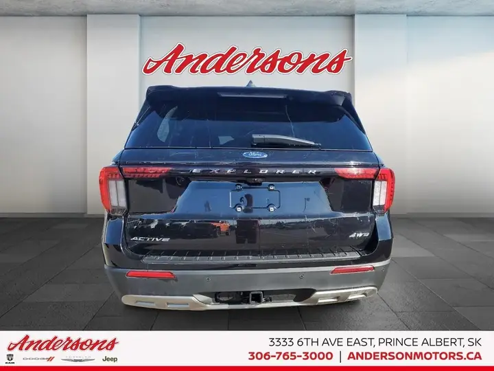 Ford Explorer 2026 photo 5