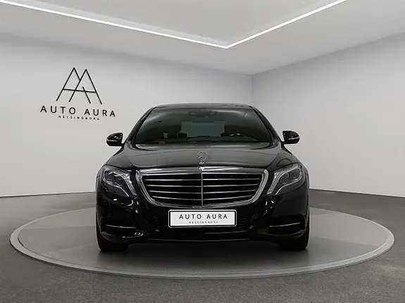 Mercedes-Benz S300 2015 photo 2