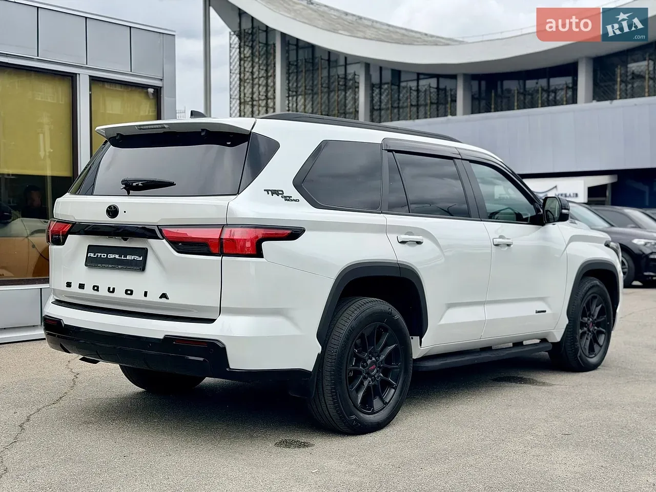 Toyota Sequoia 2023 photo 5