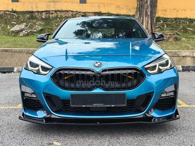 BMW 218I