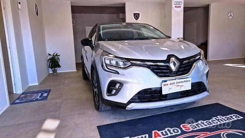 Renault Captur 2022 photo 3