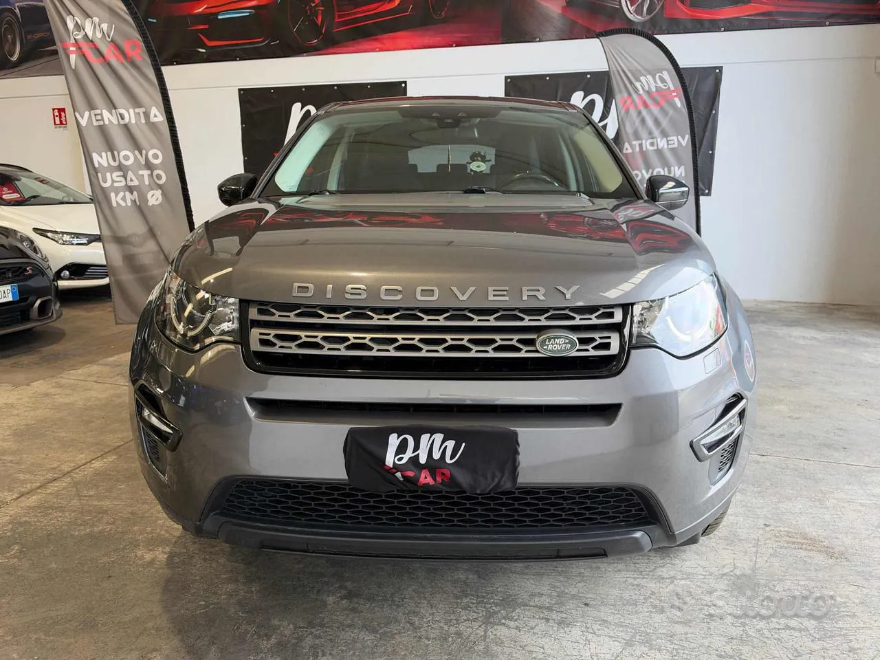 Land Rover Discovery Sport 2020 photo 2
