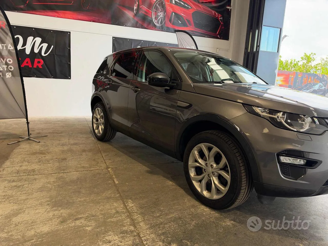 Land Rover Discovery Sport 2020 photo 4