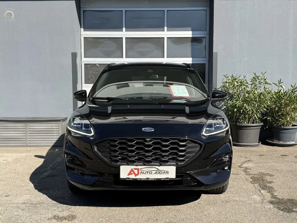 Ford Kuga 2021 photo 2