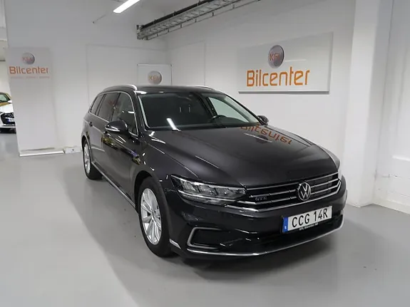 Volkswagen Passat 2022 photo 3