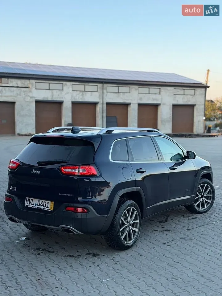 Jeep Cherokee 2015 photo 5