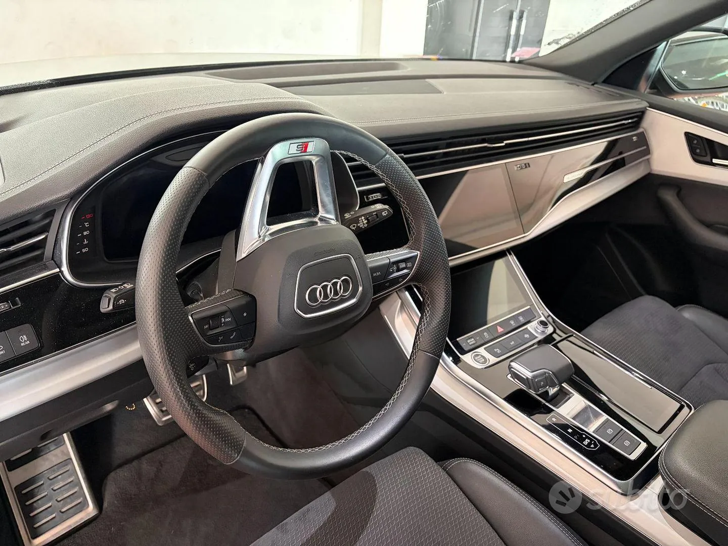 Audi Q8 2023 photo 3