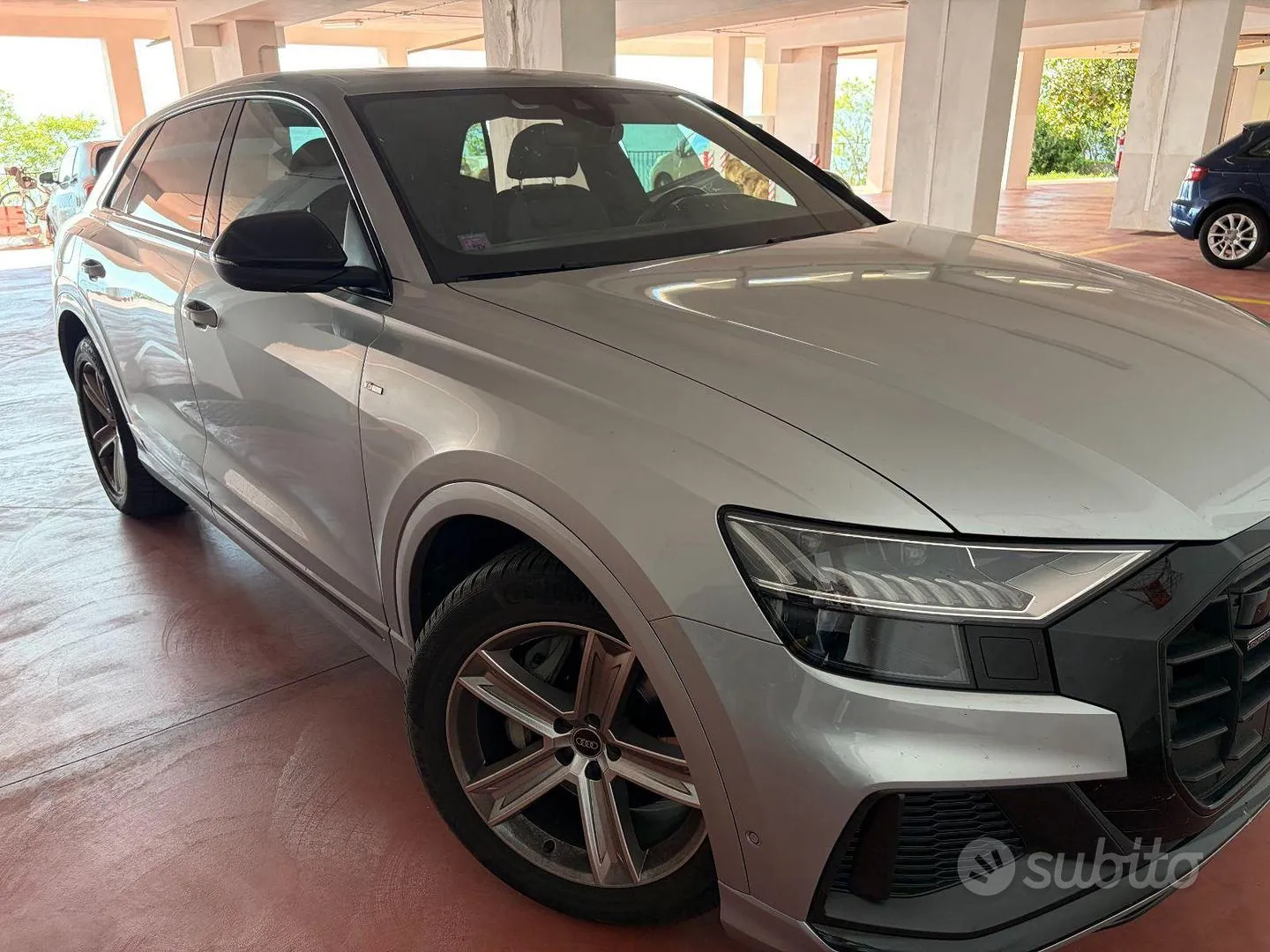 Audi Q8 2023 photo 4