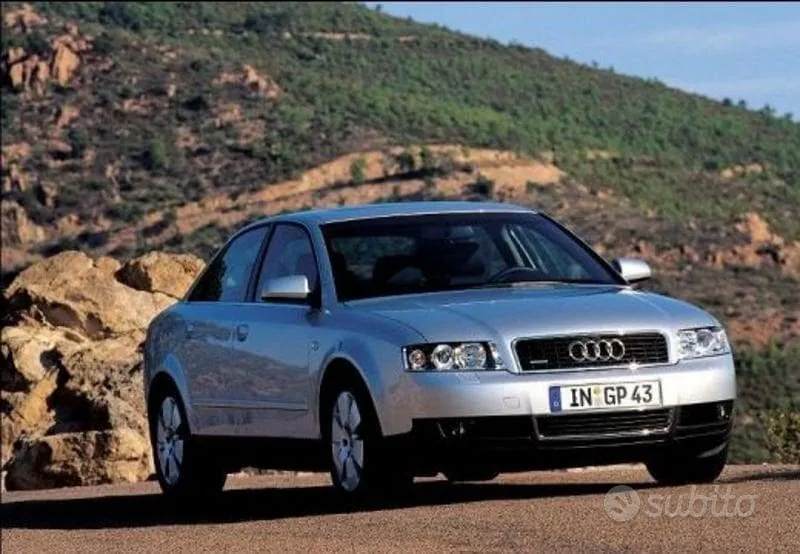 Audi A4 2004 photo 5