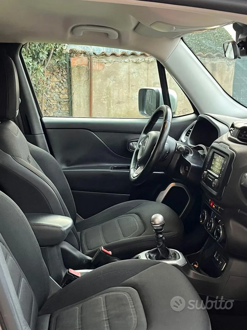 Jeep Renegade 2016 photo 5