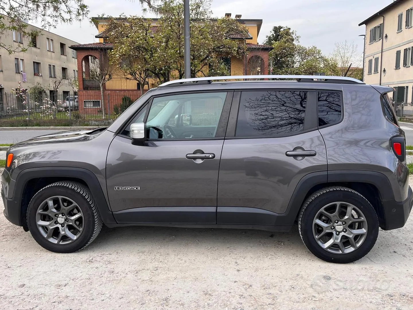 Jeep Renegade 2016 photo 2