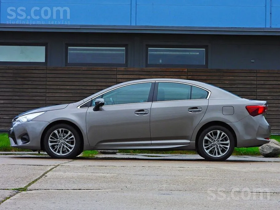 Toyota Avensis 2016 photo 4