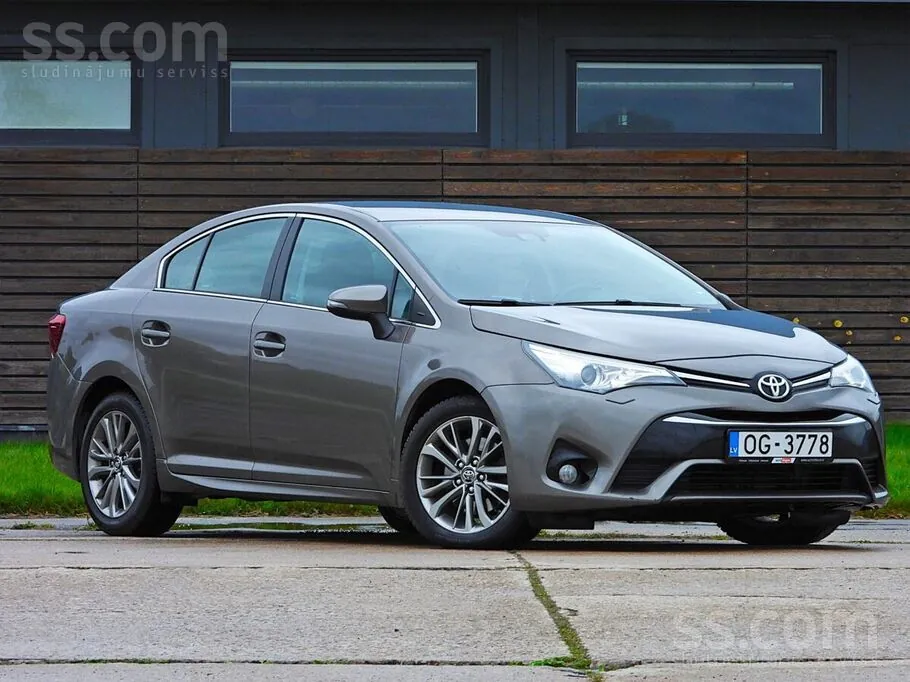 Toyota Avensis 2016 photo 3