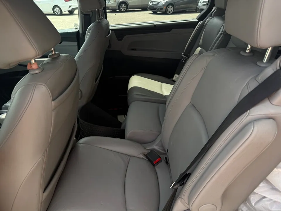 Honda Odyssey 2018 photo 5