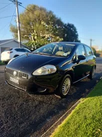 Fiat Grande Punto 2007 photo 2