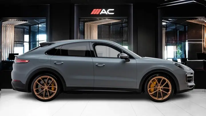 Porsche Cayenne 2023 photo 3