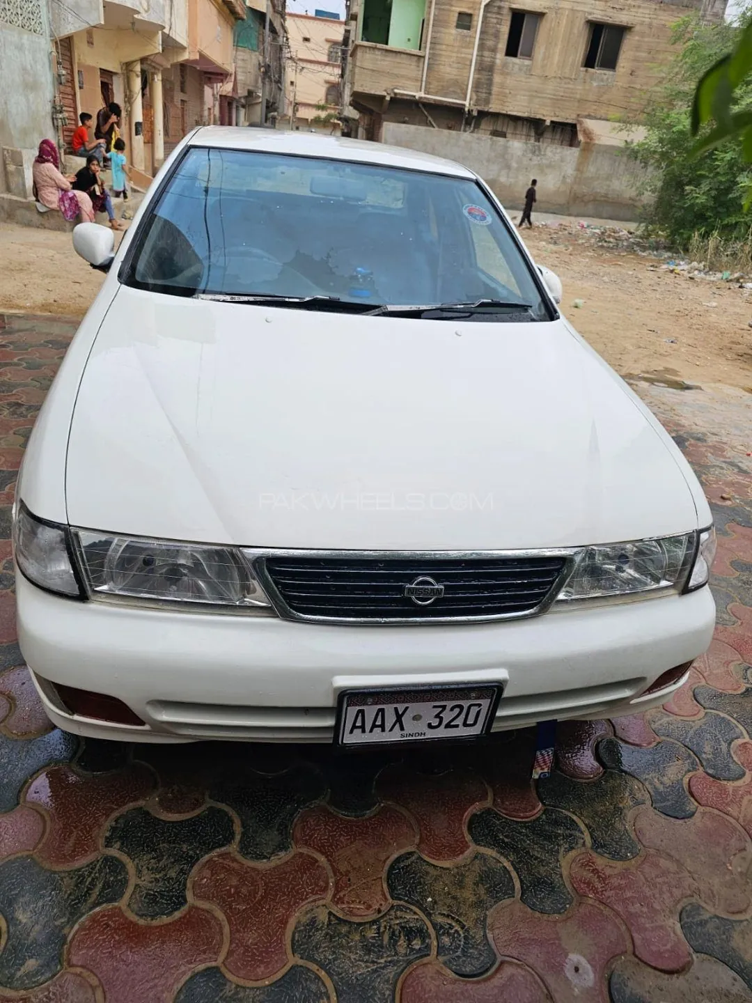 Nissan Sunny