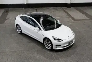 Tesla Model 3 2019 photo 3