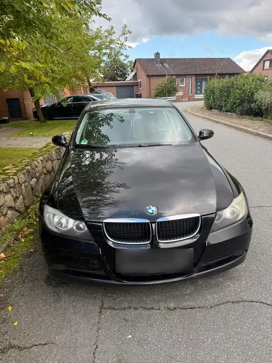 BMW E90