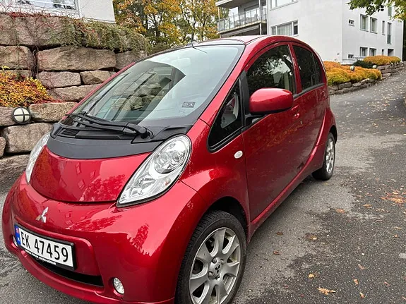 Mitsubishi I-Miev 2017 photo 2