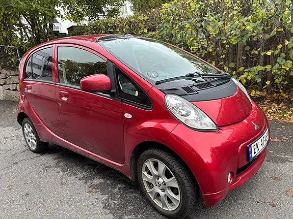 Mitsubishi I-Miev 2017 photo 3