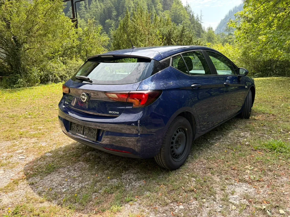 Opel Astra 2016 photo 3