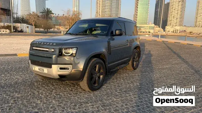 Land Rover Defender 2024 photo 5