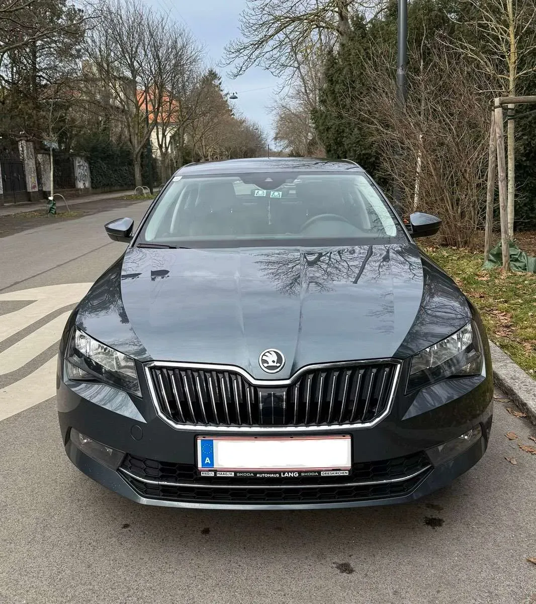 Skoda Superb 2019 photo 3
