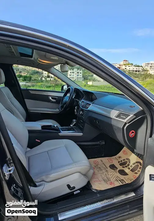 Mercedes-Benz E-Class 2009 photo 4