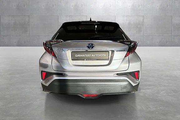 Toyota C-Hr 2017 photo 4